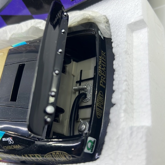 Limit Edition Jeff Gordon #24 Car Bank - Picture 5 of 9